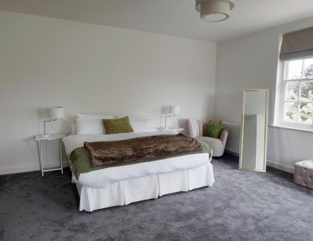 That Amazing Place Bed & Breakfast ฮาร์โลว์ ภายนอก รูปภาพ